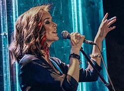 Амбассадором Благотворительного Фонда «Адели» станет молодая певица Софья Бугера